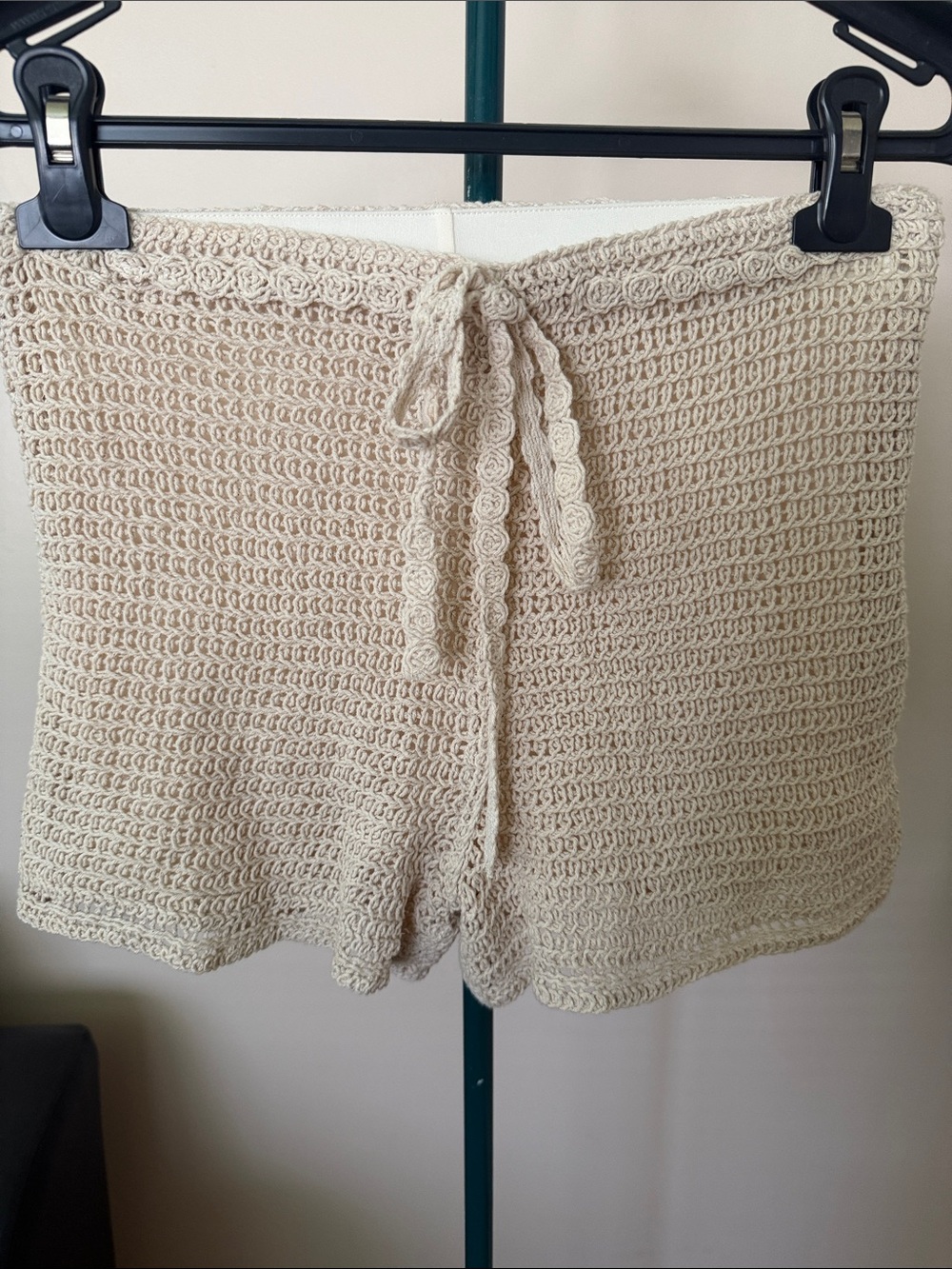 Zara Crochet High-Waist Drawstring Shorts - Cream
